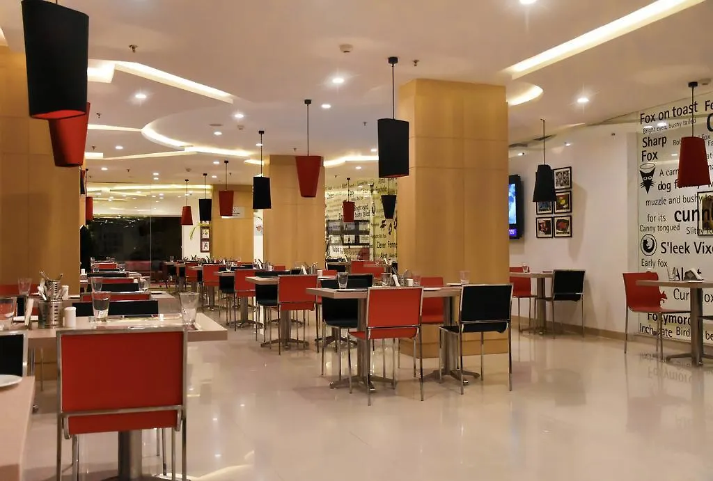 Red Fox Hotel, Chandīgarh