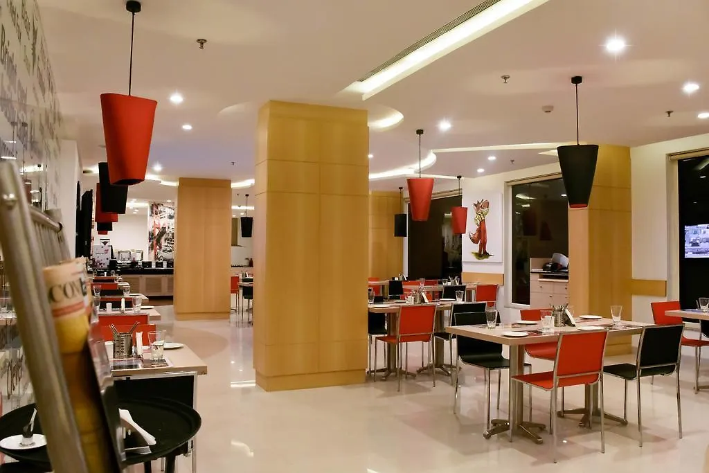 Red Fox Hotel, Chandīgarh