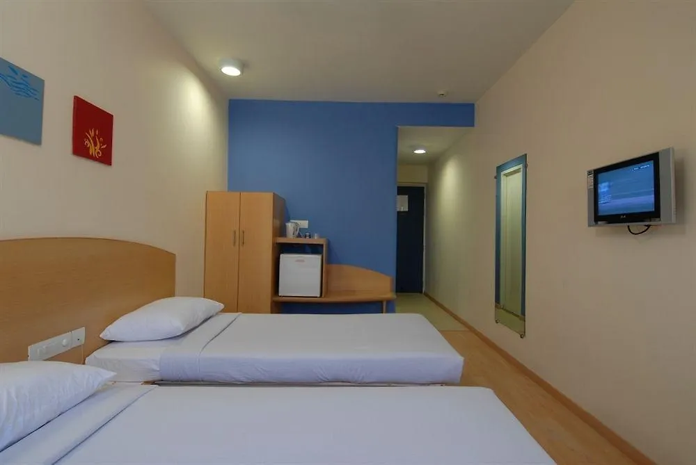 Red Fox Hotel, Chandīgarh 3*,