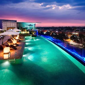 Отель Jw Marriott